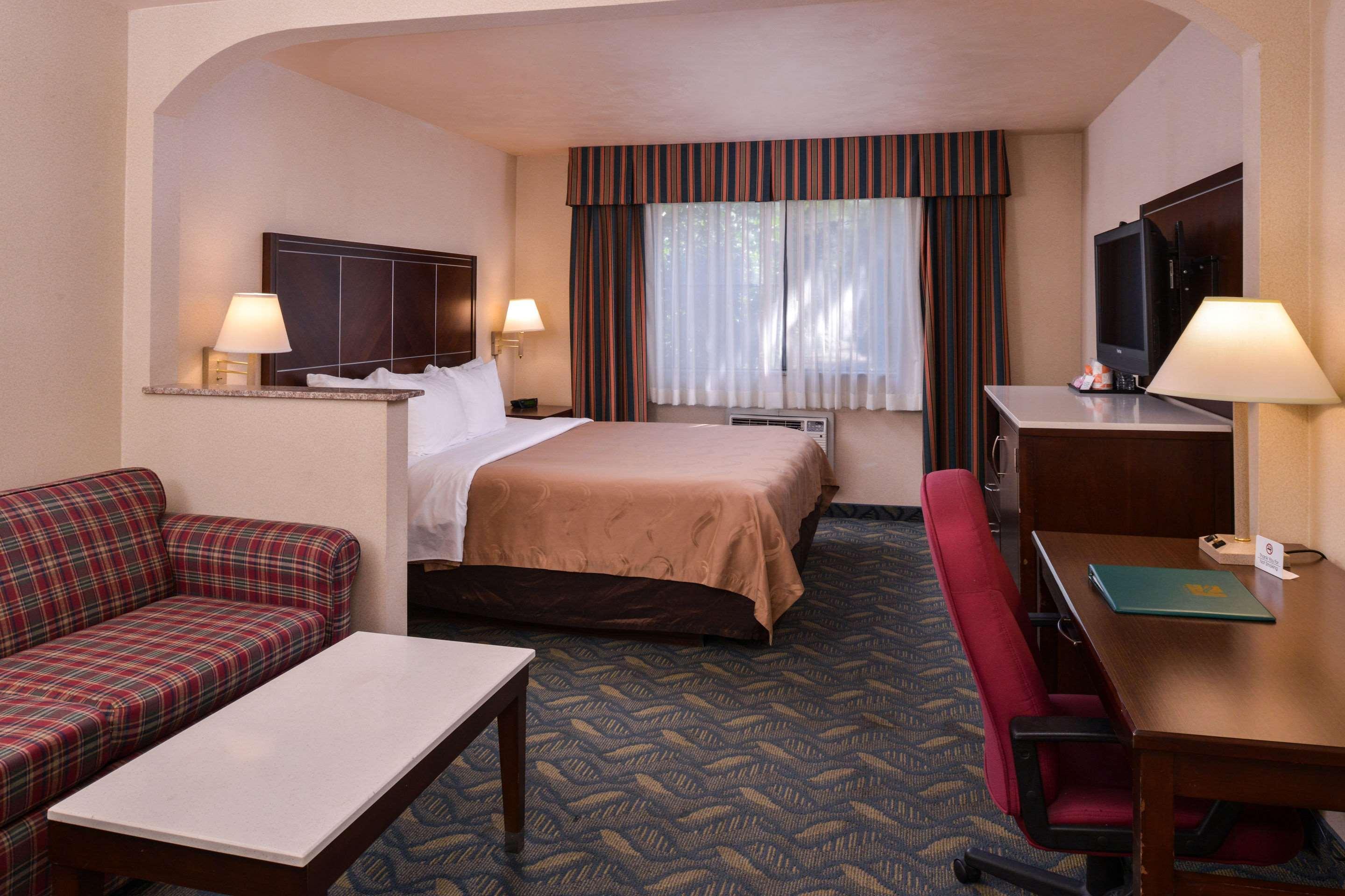 Quality Inn & Suites Walnut - City Of Industry Екстер'єр фото