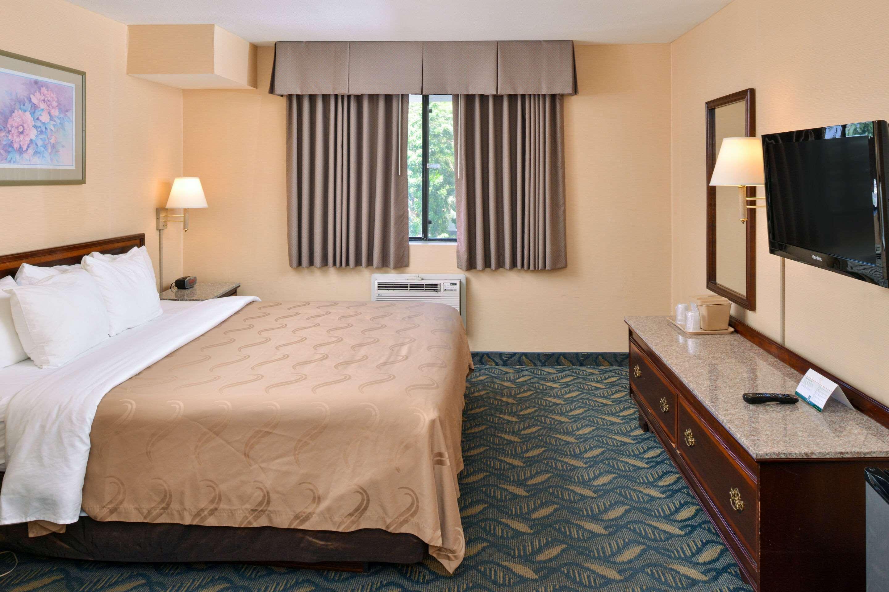 Quality Inn & Suites Walnut - City Of Industry Екстер'єр фото