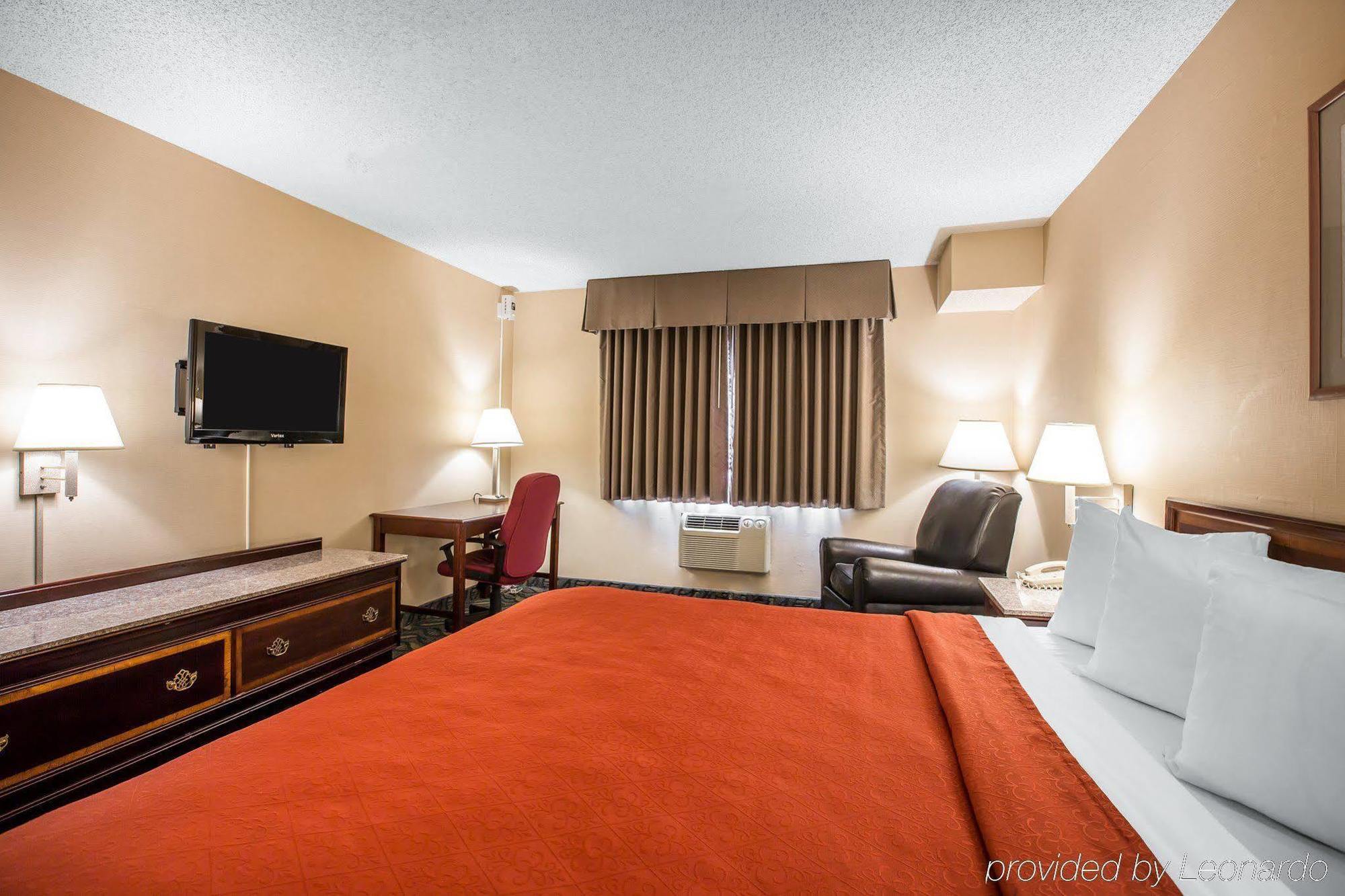 Quality Inn & Suites Walnut - City Of Industry Екстер'єр фото